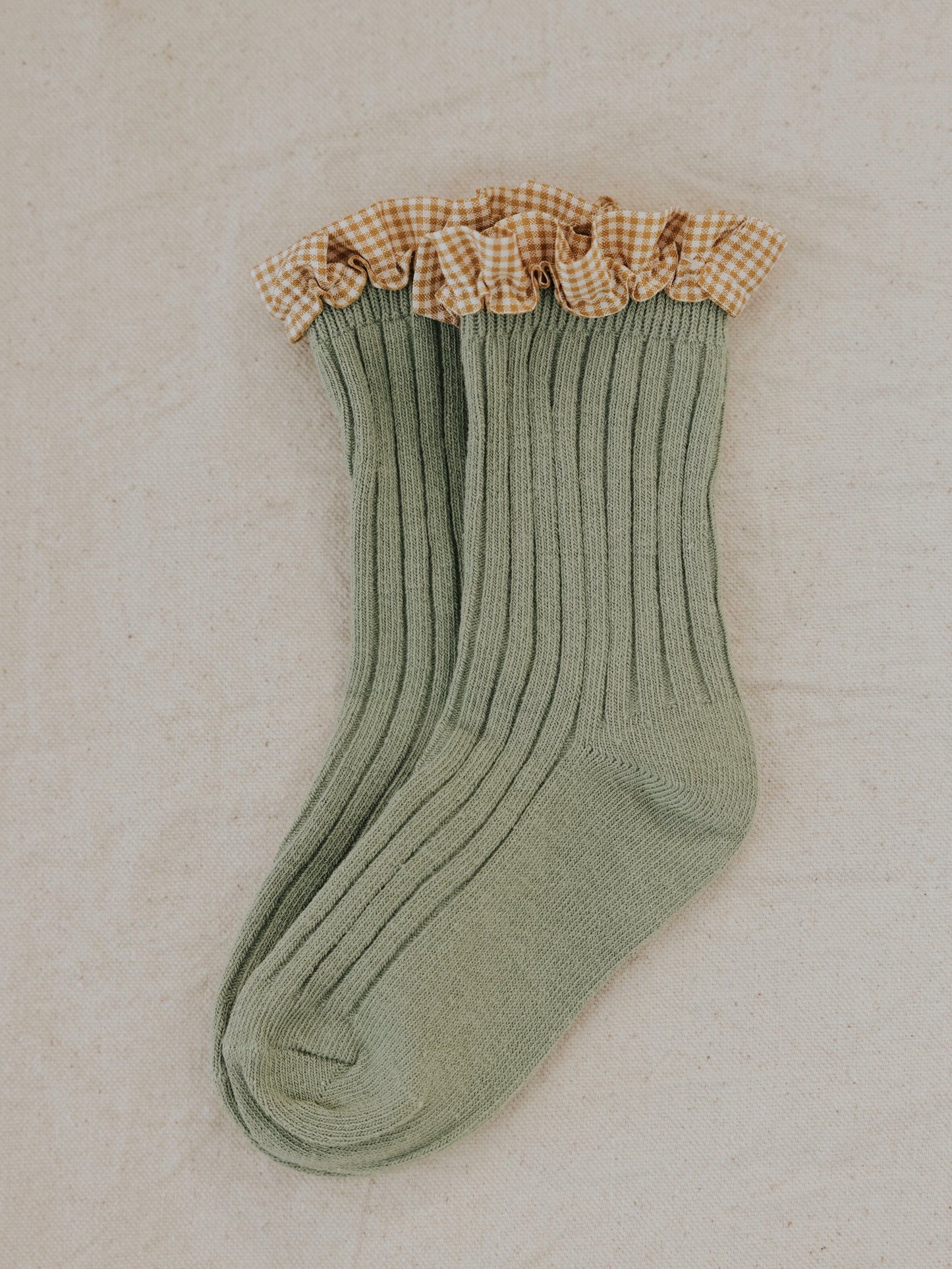 Frilly Socks - Avocado